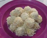 Foto langkah ke 4 dari resep Bola-bola Nagodayu (Nasi Goreng Daging Sayur).