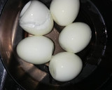 Foto del paso 2 de la receta: Huevos rellenos al horno