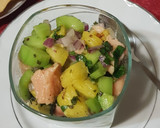 Foto del paso 3 de la receta: Ceviche de salmón con piña y jugo de naranja agria