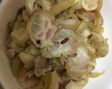 Hình bước làm 1 của món Gân bò trộn cóc non
