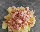 Foto del paso 10 de la receta Ensaladilla de gambas, surimi y atún
