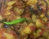 A picture of step 8 of Achari Aloo Baingan.