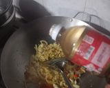Foto langkah ke 3 dari resep Nasi Goreng Telur Teri.