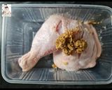 รูปขั้นตอนการทำที่ 3 ของ ไก่ย่างสมุนไพร (เมนูอาหารเด็ก)