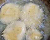 आलू पूरी (आलू चिप्स पकौड़ा) रेसिपी चरण 2 फोटो