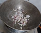 A picture of step 2 of Dosa with tomato onion chutney.