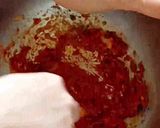A picture of step 2 of Sauce Chicken Drumstick.