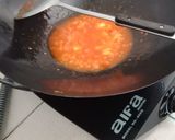 Foto langkah ke 6 dari resep Telur Saos Asam Pedas.