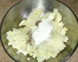 A picture of step 1 of Creamy sandwiches #cookingspecial.