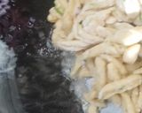 Foto langkah ke 4 dari resep Kue Bawang Gunting.