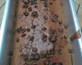 A picture of step 7 of Wheat flour beetroot cake.