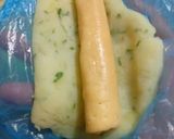 Foto del paso 3 de la receta: Banderillas de salchichas y queso