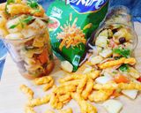 A picture of step 6 of Chatpati alu chat with kurkury 😋😋😋.