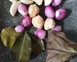 Foto langkah ke 1 dari resep Sop Ceker Ayam Empuk.
