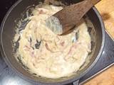 Espárragos trigueros con bechamel al horno