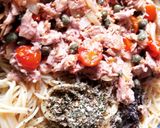 Foto langkah ke 4 dari resep Spicy Tuna and Tomato Pasta with Cappers.