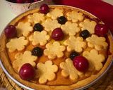 Foto del passaggio 6 della ricetta Crostata crema, ciliegie e amarene