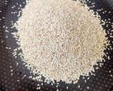 A picture of step 1 of Sesame and Walnut Ladoo.