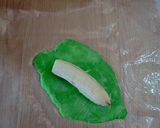 Foto langkah ke 3 dari resep Es Pisang Ijo.