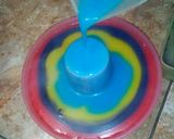 Foto langkah ke 5 dari resep Agar2 Marmer Rainbow.