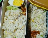Foto langkah ke 6 dari resep Nasi Goreng Gorengan dengan Sayur Rebus.