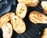 A picture of step 9 of Baked vegetables with grilled garlic bread.
