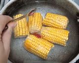 A picture of step 2 of Boil Corn On The Cob.