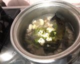 Foto langkah ke 2 dari resep Cerelac Risenutri bersama Kuah Ikan Tuna.