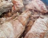 Une image de l'étape 2 de Côte de veau crème et champignons.