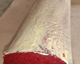 Foto langkah ke 4 dari resep Red Velvet rollcake (All in One method).