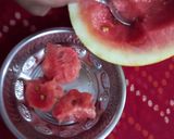 तरबूज का शरबत (Tarbooj ka sharbat recipe in Hindi) रेसिपी चरण 1 फोटो