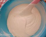 Foto langkah ke 4 dari resep Bolu kukus pelangi Rainbow.