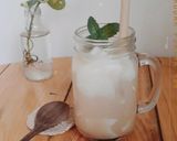 Foto langkah ke 8 dari resep Es Kelapa Muda (KW) Sirup Gula Aren 🥥.