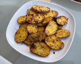 Une image de l'étape 6 de Pommes de terre rouges grillées aux épices et origan.