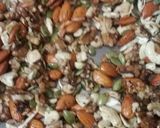 A picture of step 2 of Dates dry fruits ladoo.