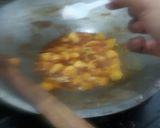 Foto langkah ke 4 dari resep 125. Telur puyuh kentang masak kecap.