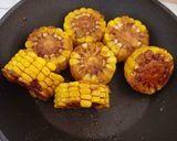 Foto langkah ke 4 dari resep Jagung Bakar Teflon.