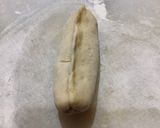 Foto langkah ke 2 dari resep Caterpillar Bread.