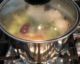Hình bước làm 2 của món Sườn non hầm củ cải trắng, đỏ,