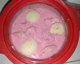 A picture of step 4 of Purple Idli Raita.