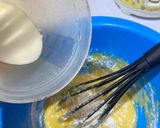 Foto langkah ke 2 dari resep Muffin Keju.