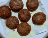 মিনি বার্গার উইথ সয়া কাটলেট রেসিপির ধাপ 4 ছবি