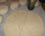 Köményes kifli recept fázis 2 fotója