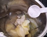 A picture of step 1 of Instant mango drink.