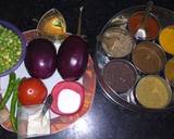 Brinjal-Green Pigeon Peas (Tuvar Dana) ki Sabji recipe step 1 photo