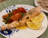 A picture of step 5 of Seared salmon with butter and soy sauce - Japanese style.