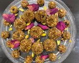 A picture of step 3 of Dates and nuts Modak.
