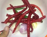 Foto langkah ke 2 dari resep Cumi Saus Tiram.