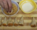 ક્રિસ્પી રોટી કોન (Crispy Roti Cone Recipe In Gujarati) રેસીપી સ્ટેપ6ફોટો