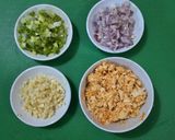 Foto langkah ke 4 dari resep 605. Cumi Goreng Saos Telur Asin.